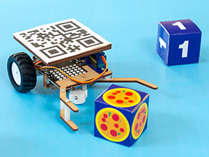 Quarky-QR-Robo-3D6A3964